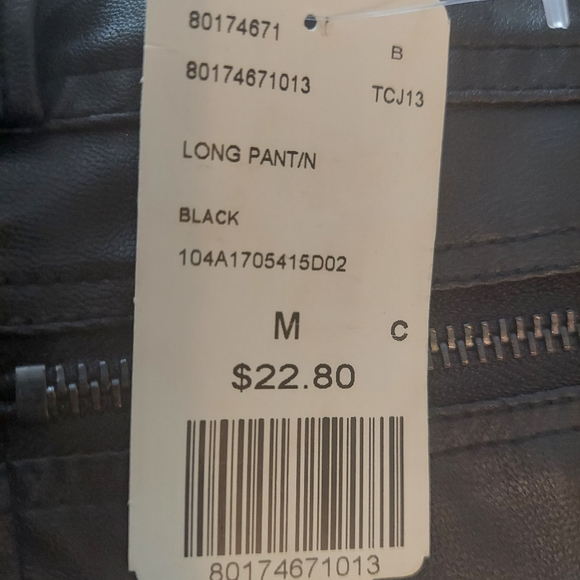 Forever 21 faux leather pants - Picture 7 of 7